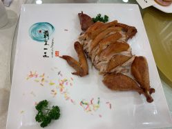 点击看大图 -甘井子区冠豪主题婚礼酒店宴会厅(机场店)