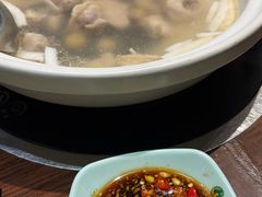 -龙泉人椰子鸡·糟粕醋·地标海南菜(龙昆南店)
