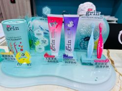 -睿宝儿科·眼科·口腔(静安大悦城门诊部)