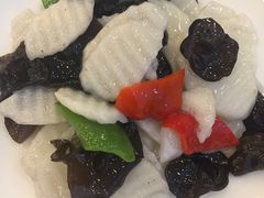 -侬佳蒸菜馆(听潮店)