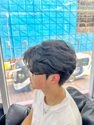 -藤野造型烫染·漂发