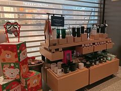 -星巴克臻选(上海合生汇1F店)