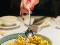 芥味芝麻虾球-玫瑰厅上海菜(兴国路店)