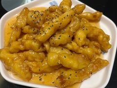 糖醋里脊-闫府私房菜·百年鲁菜(恒隆店)