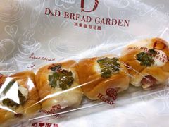 迷你肠仔包-顶东面包花园·生日蛋糕(世博店)