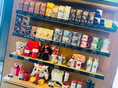 -星巴克臻选(莘庄仲盛店)