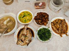 -乐禧母婴全自营月嫂(宝山店)