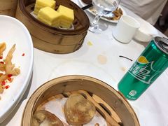 -万龙洲海鲜(大兴绿地缤纷城店)