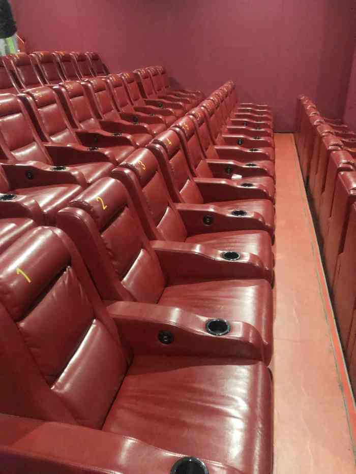 时光影城京港城店全激光影厅沙发座椅