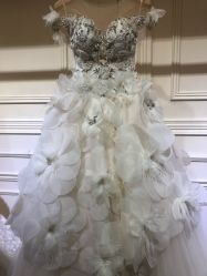 -南京宝娜嫁衣婚纱礼服馆(中央路店)