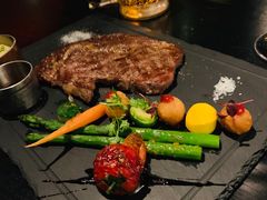 碳烤澳州M5肉眼牛排-C&R西班牙餐厅