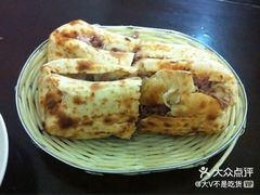 -宝光熏肉鞋底火烧(新街口店)