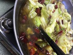 -独一佳老胡湘菜馆(矿山路店)