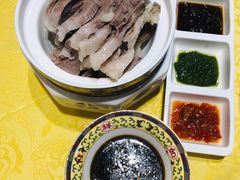 草原手把肉-德乐海蒙餐