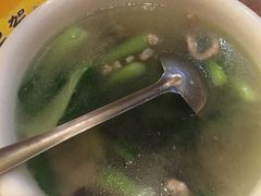 -钟掌勺忘不了地道湘菜(新天地假日广场店)