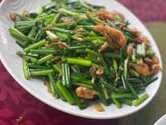 韭菜花炒河虾-渔闻农家菜
