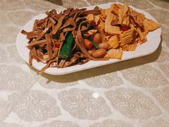 -华盛园卷子王农家菜水库鱼