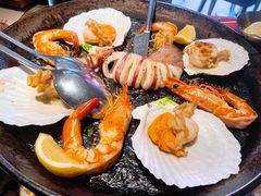 传统西班牙墨鱼汁海鲜饭-BROWNSTONE布朗石西班牙餐厅(深圳湾店)
