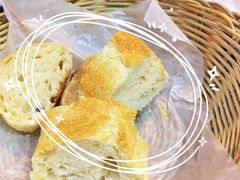 餐前面包-LA MAISON公鸡和龙(蛇口店)