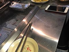 -马路牙子地桌烤肉(工体店)