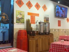 -荆九爷爆炒桥头三嫩(云南北路店)