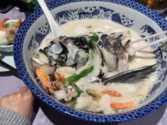 极品鱼头皇-山外山菜馆(玉泉路店)