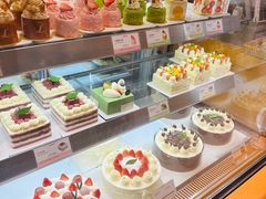 -罗森尼娜(德思勤店)