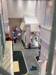 -奈尔宝·儿童乐园·亲子餐厅(华采天地店)