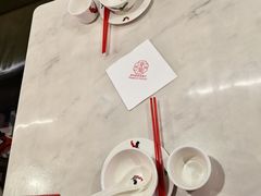 餐具摆设-芽笼芽笼新加坡餐厅(世纪汇店)