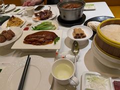 -贝勒爷·酥不腻烤鸭