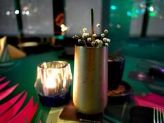 -OZONE 顶楼酒吧(香港丽思卡尔顿酒店)