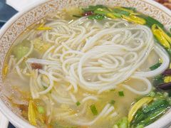 -桥香园云南过桥米线(金马碧鸡店)
