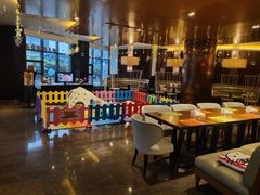 -岷山饭店-芝芝自助餐厅