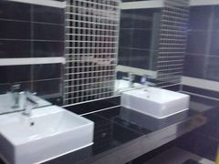 android_upload_pic-上海交通大学医学院附属仁济医院(北院)