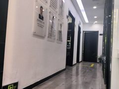 -因普朗口腔矫正种植中心(杭印街门诊部)