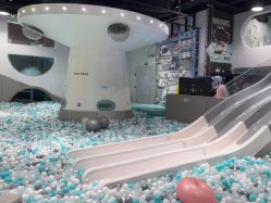 -MINI MARS KIDS CLUB亲子家庭中心(长宁天山店)