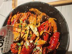 -巴厘龙虾·榜首油焖大虾(音乐学院·沿江酒馆店)