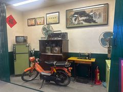 -堂瓦里·33年传统赣菜(第一街区店)