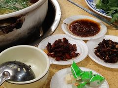 -东巴谷野生菌火锅餐厅