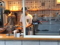 -ABOUT LIFE COFFEE BREWERS