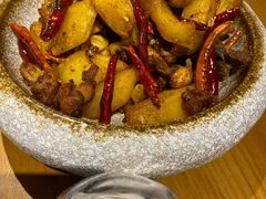 -隔壁老王·家常云南菜(花巷店)