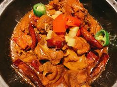 红烧肉和鸡肉-真爱中国餐馆·年华店(朱雀大街店)