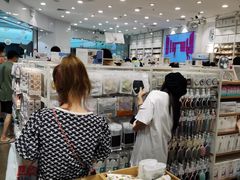 -名创优品(广东东莞东城万达2店)