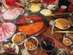 -萍姐火锅·公路夜市(武汉首店)