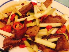 韭黄炒牛肉-刘氏三和面馆