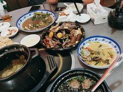 -官塘陈记鱼生·潮汕砂锅粥·牛肉火锅(潮枫路总店)