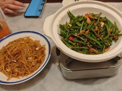 -小菜园新徽菜(宜兴八佰伴店)