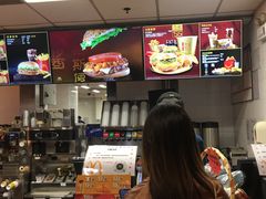 -麦当劳(中山八路店)