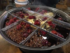 -白乐天毛肚火锅馆(南滨路店)