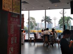 -汉堡王(高坪王府井店)